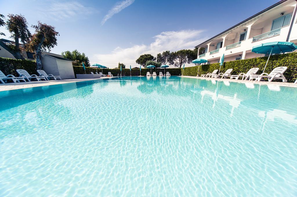 Hotel Residence La Ventola Vada Dış mekan fotoğraf