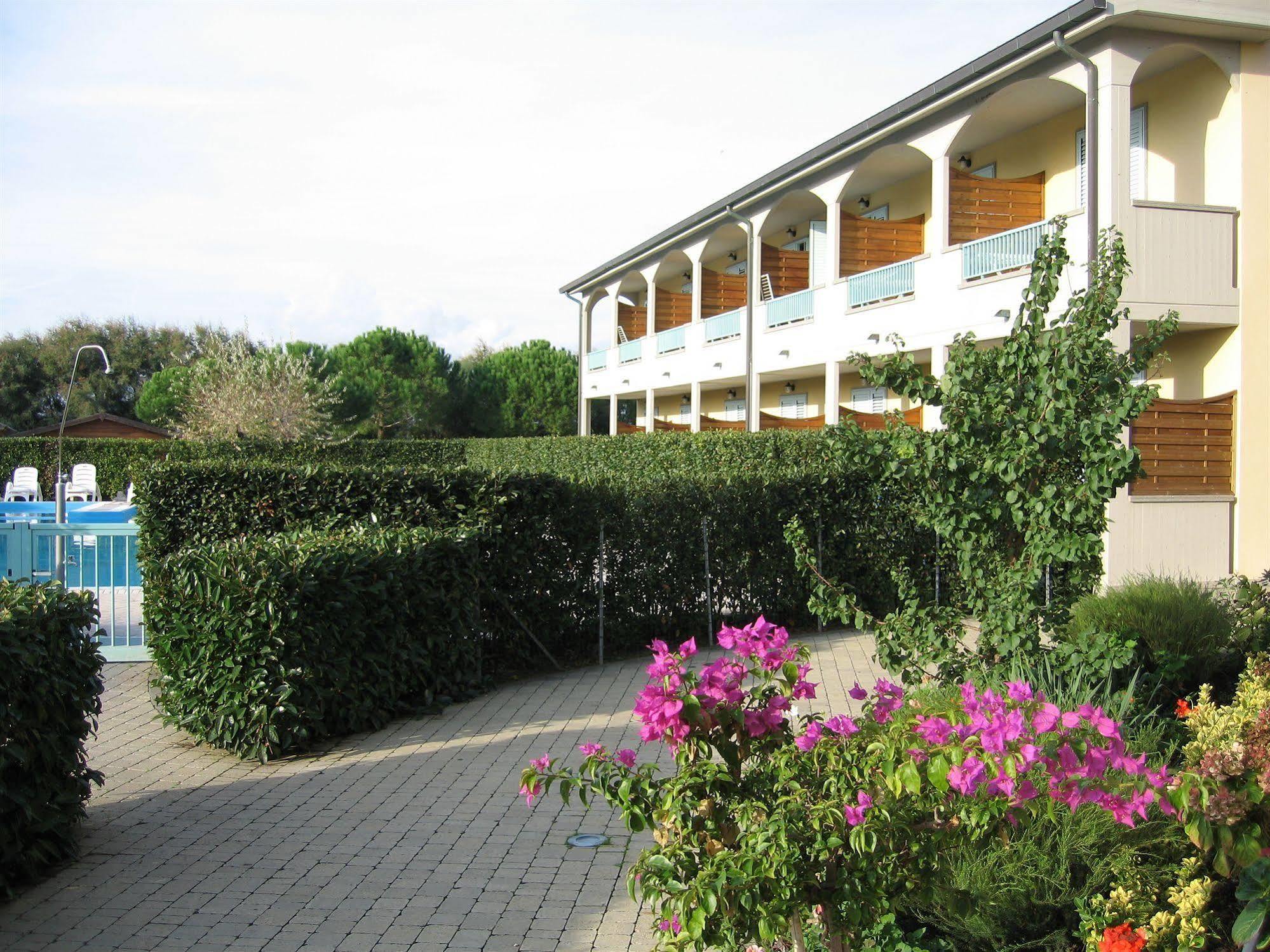 Hotel Residence La Ventola Vada Dış mekan fotoğraf