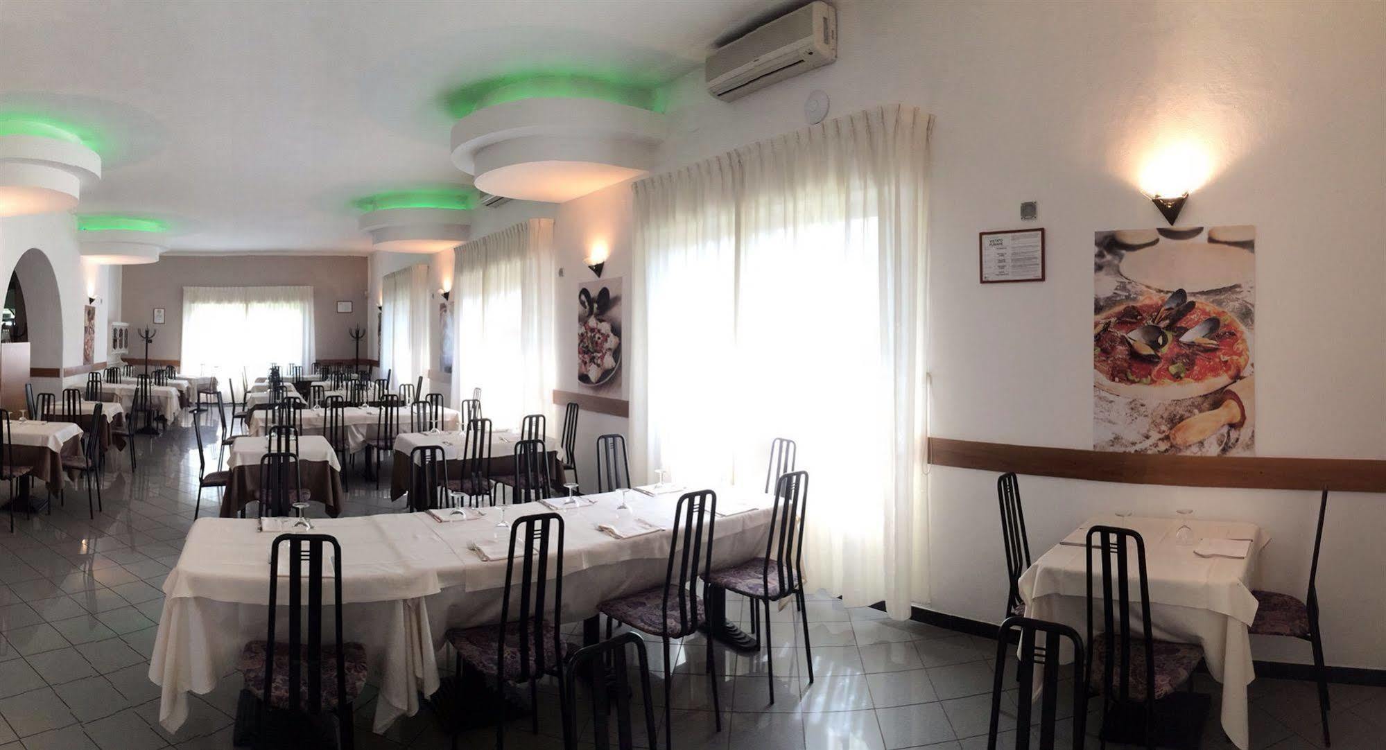 Hotel Residence La Ventola Vada Dış mekan fotoğraf